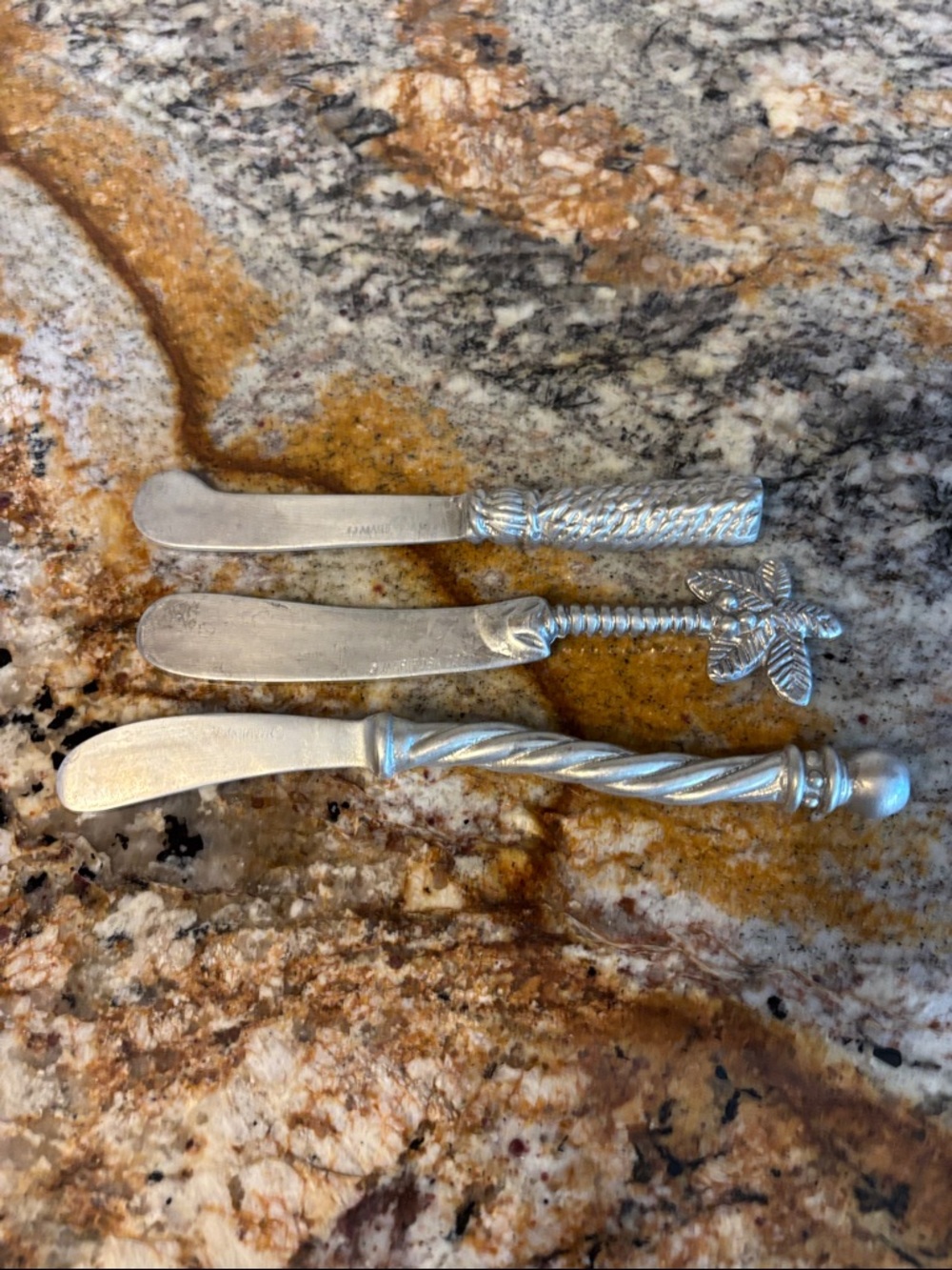 Set of 3 Mariposa Spreaders
